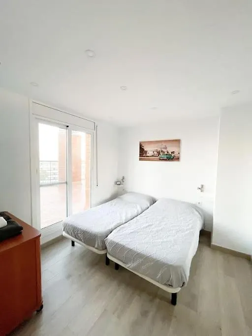 דירות Atico Con Terraza En לה פינדה