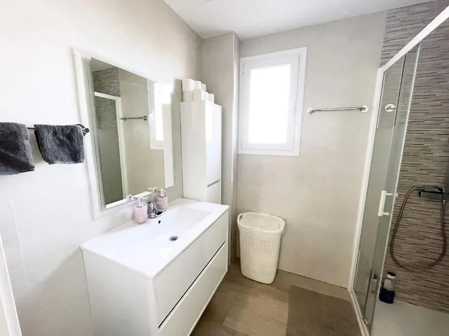 דירות Atico Con Terraza En לה פינדה