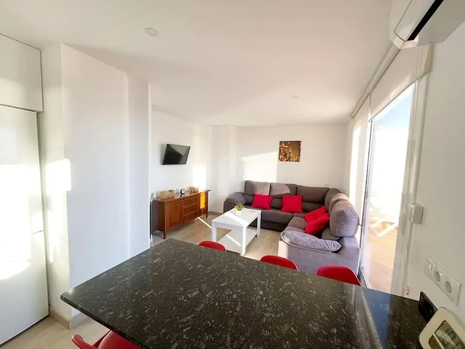דירות Atico Con Terraza En לה פינדה 0*,  ספרד